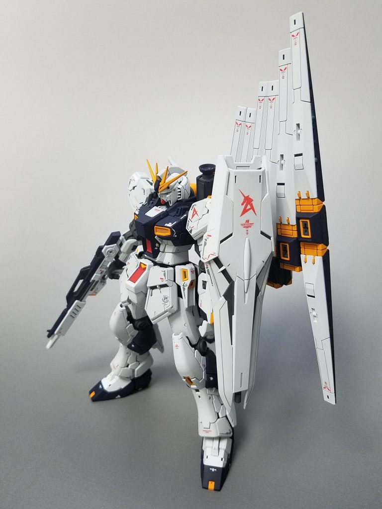 RG νガンダム–4枚目/制作者：すばる