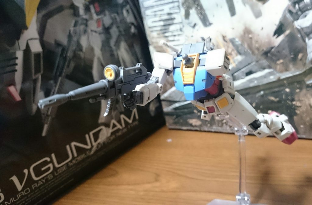 「…たかがメインカメラをやられただけだ…！」