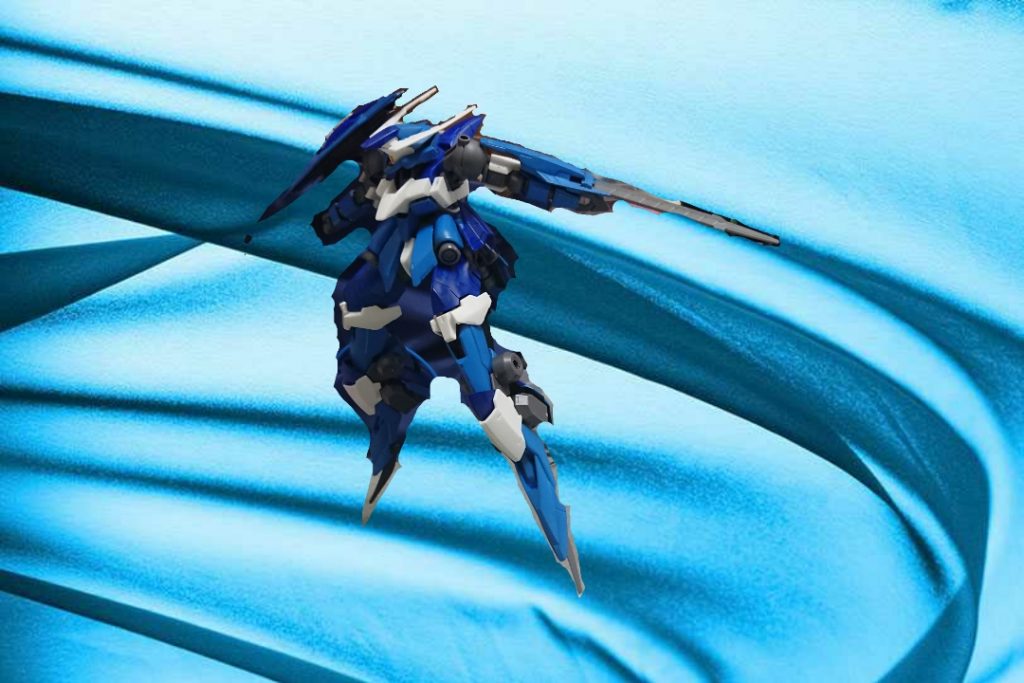 【ジュリアンソード装備形態】
片手剣であるが、ウィップのようにのばすことができる。