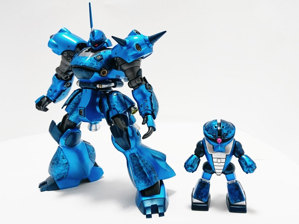 今回の塗装実験台、ガンダム名鑑アッガイさんと。キャンディ塗装とラップ塗装は初めてやってみましたが、クリアカラーで着色するときすごくテンションが上がりました。またそのうちやってみようと思います。
 最後までご覧いただきありがとうございました。