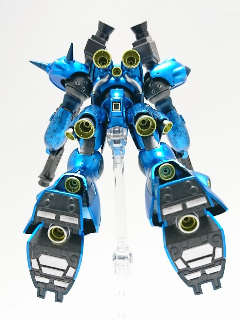 バーニア内部はメタリックイエローで塗り分け