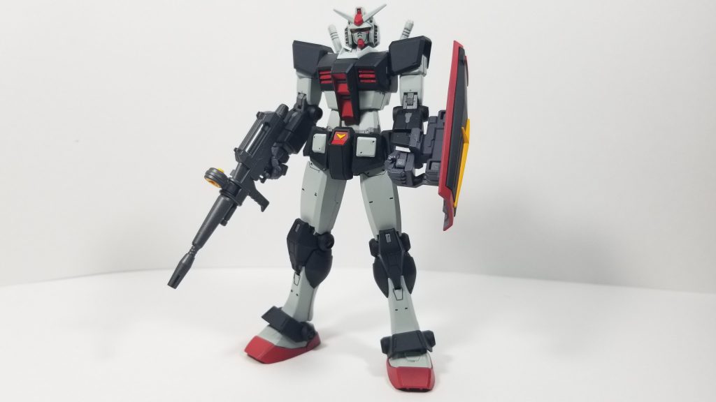 プロポーションは、バツグンですね。この1号機カラーで作るのは初めてですが、シンプルで良いですね。