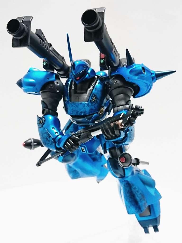 フル装備
積めるだけ積んで出撃という脳筋設定大好きです。