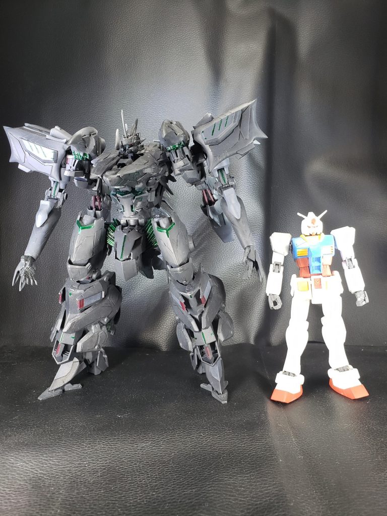 HGガンダムとのサイズ比較。
