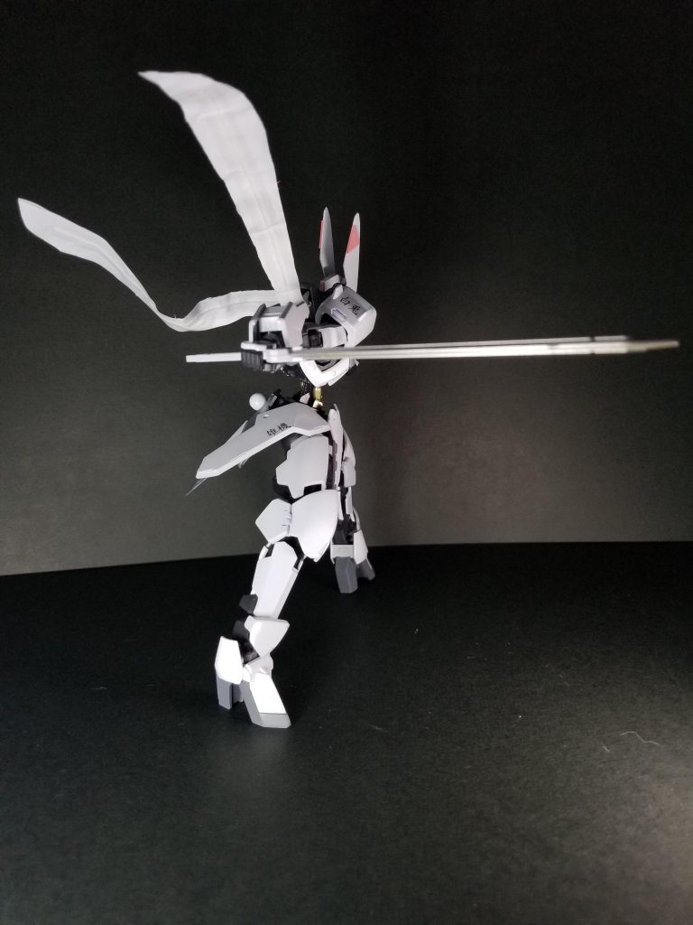 オリジナル武器
月刀-十五夜-
十五夜は刀身部分にうっすら金色を加え月を意識。