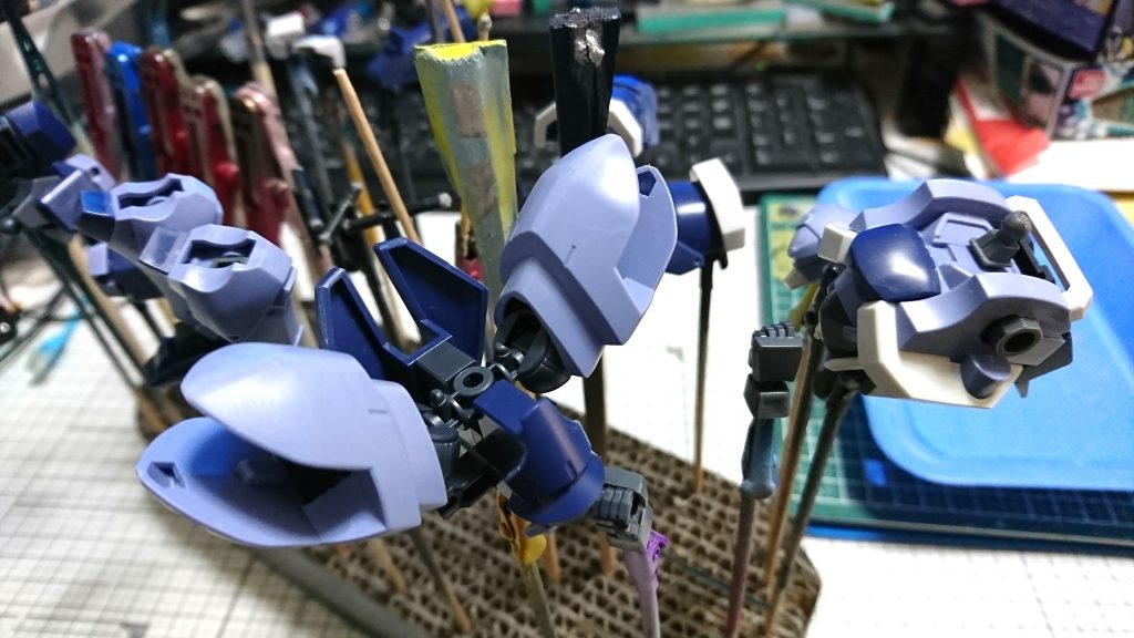 合わせ目を消しました。