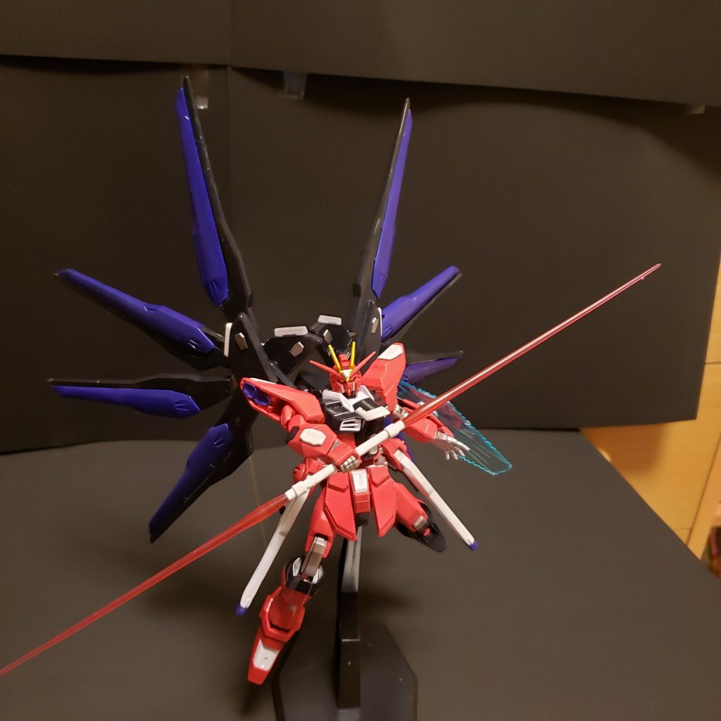 インフィニットジャスティスと言えば

ハルバート形態のサーベル