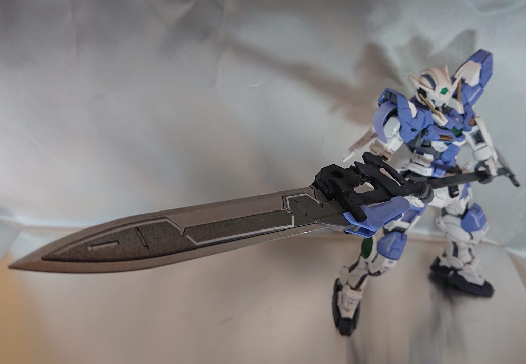 GNグレイブ
GNソードをベースにながーい柄をつけました。
刃の部分は折りたためます。