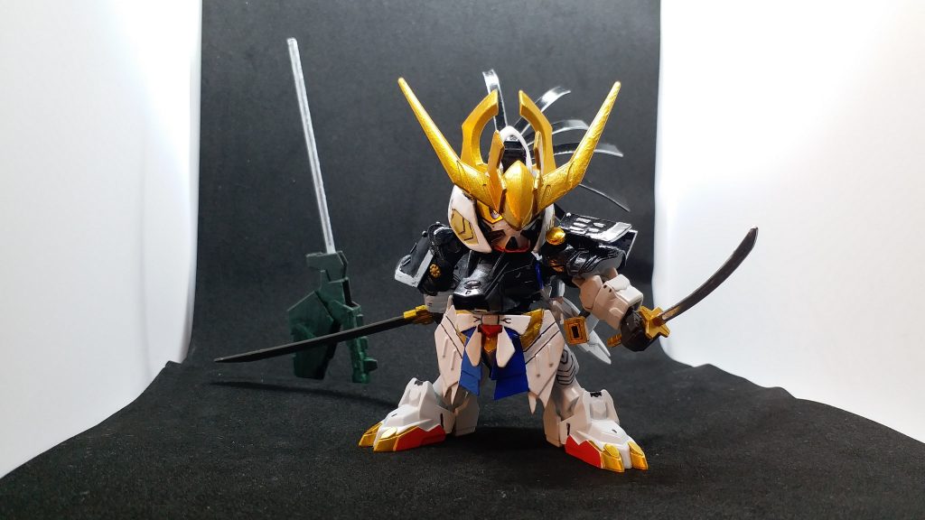 第二裝) 武者裝，第三裝)武士厚甲，頑駄無化流刃途守(バルバトス-巴巴托斯)