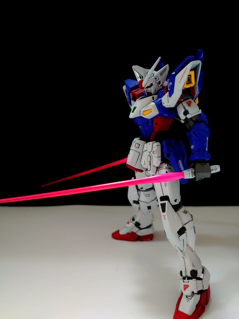 HGを購入するのは約20年振りだったのですが、すごく進化しててビックリしました。自分でも驚くぐらい格好良く作れて満足です。