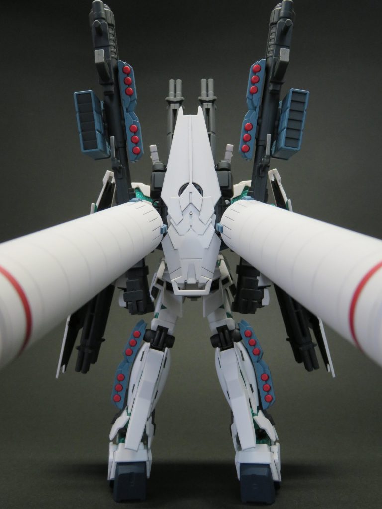 フルアーマー・ユニコーン–5枚目/制作者：たどぅー。