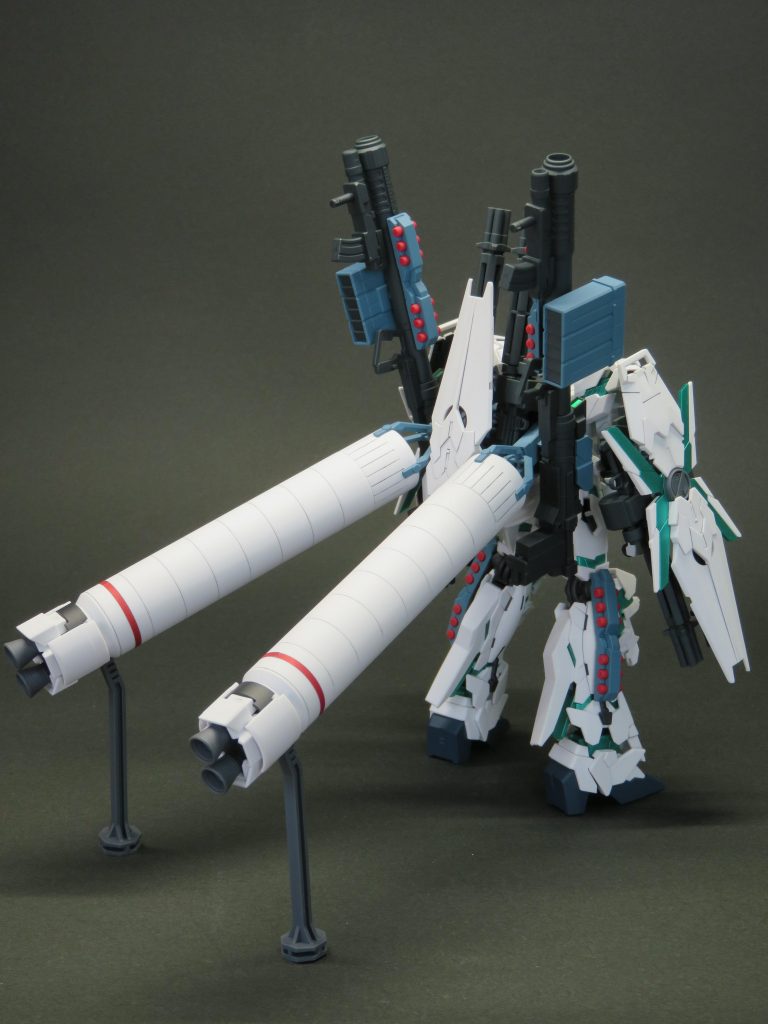 フルアーマー・ユニコーン–4枚目/制作者：たどぅー。