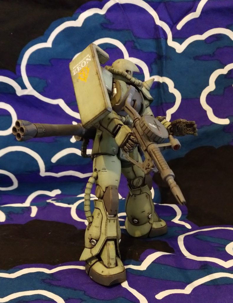 MGザクⅡ MS06F–4枚目/制作者：むーままのガンプラ