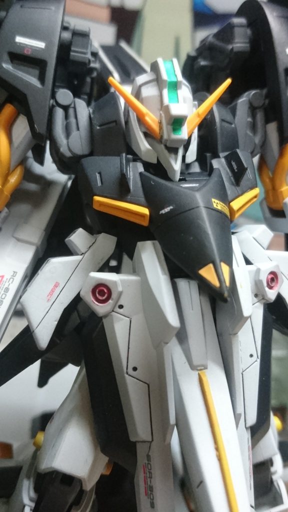 こちらも結構お気に入り。
ブレードアンテナの塗装をドライヤーで乾かしてたら熱で折れて泣きながら接着剤で固定したという裏話があります。
ヤマゼンの食器乾燥機買いました。