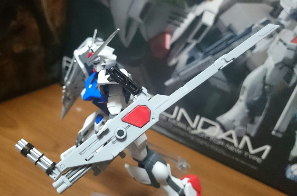 ・マーキュリーレヴ「ガンユニット」

こちらは四種の飛び道具が内蔵。四徳ライフルっスね。ちなみにこちらはソードユニットとは違い、干渉するので全てを同時に展開は不可能っス
