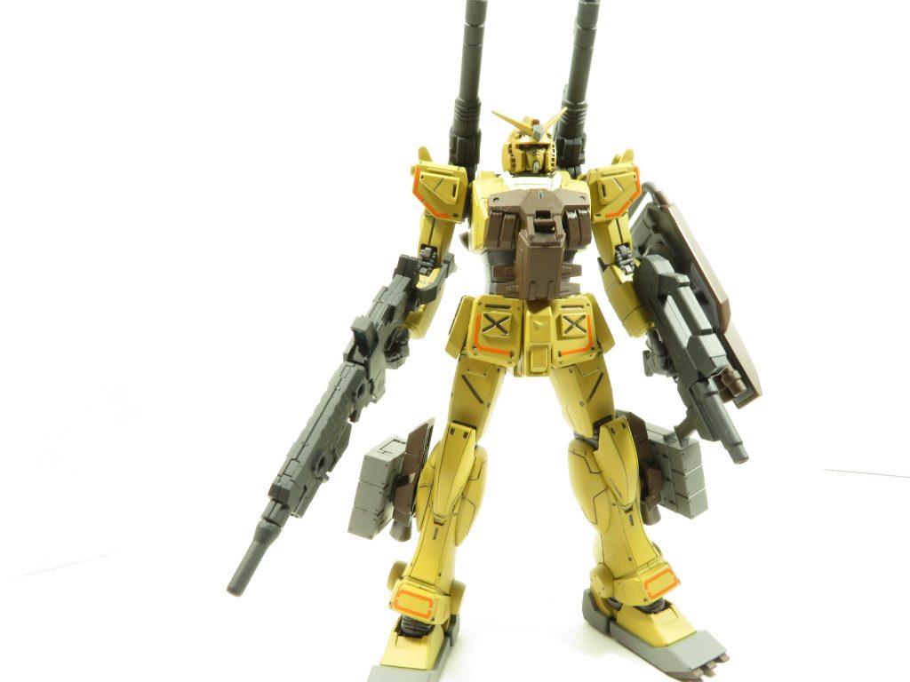 主に使用した部品は下記の通りです。
・フルアーマーガンダム(TB版)
・30MMの武器セット
・オリジン版ガンダム
・ビルドファイターズの武器セット