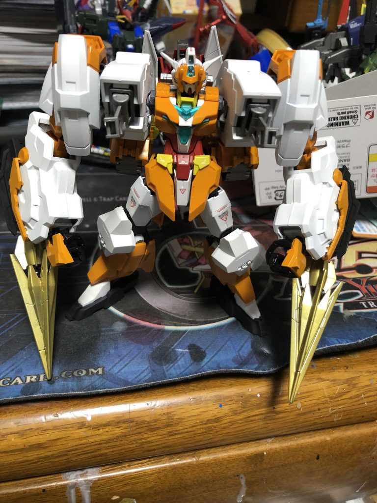 これがデカール貼る前ですね。