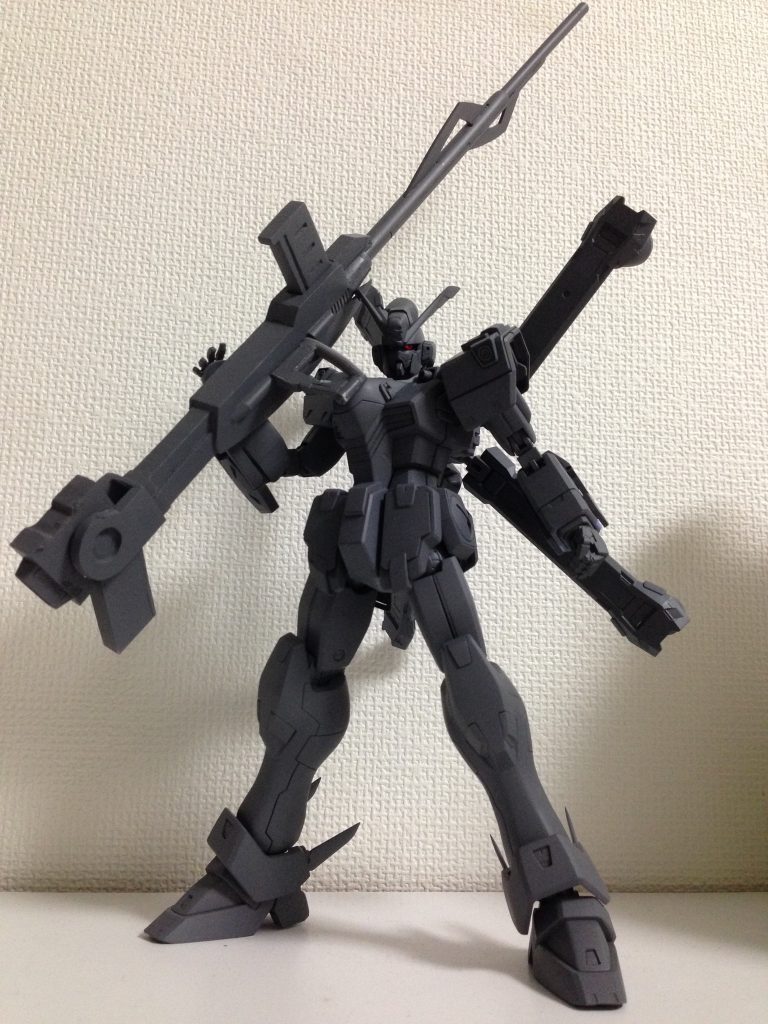 サフ吹き中
バスターランチャーの球状のグリップは、本体、グリップ、平手にそれぞれネオジム磁石で接続することによって、前後へのスライド機構と大物武器を平手で保持する事を可能にしています
この作品で一番こだわった場所です!