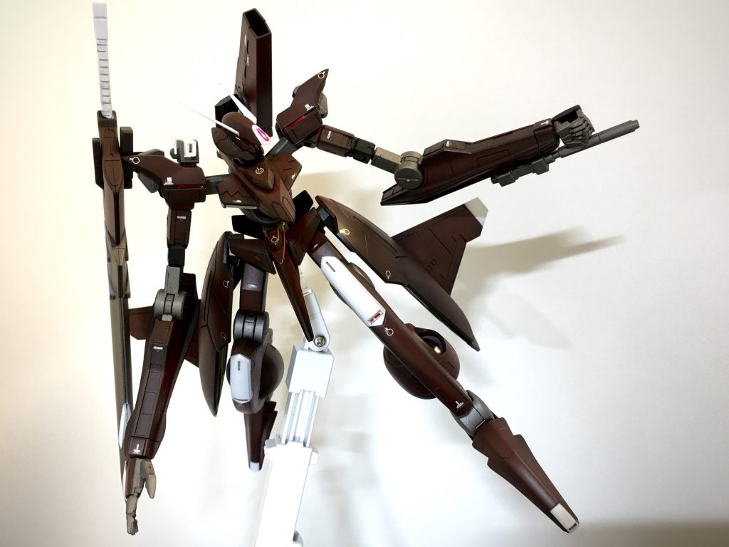 GNアームガン。左腕に追加した武装。
スローネのものと同等の装備です。
サーシェスはスローネ搭乗していた時、撃ちまくっていたイメージが強いです。