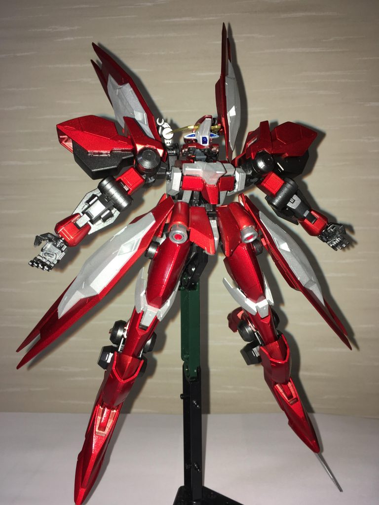 なんか変なオーラが出そうでカッコいいぞ!(笑)
それにしてもデカいキットです。