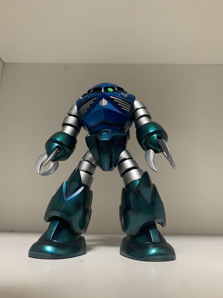 モノアイのクリアパーツ化以外手を入れてません😅