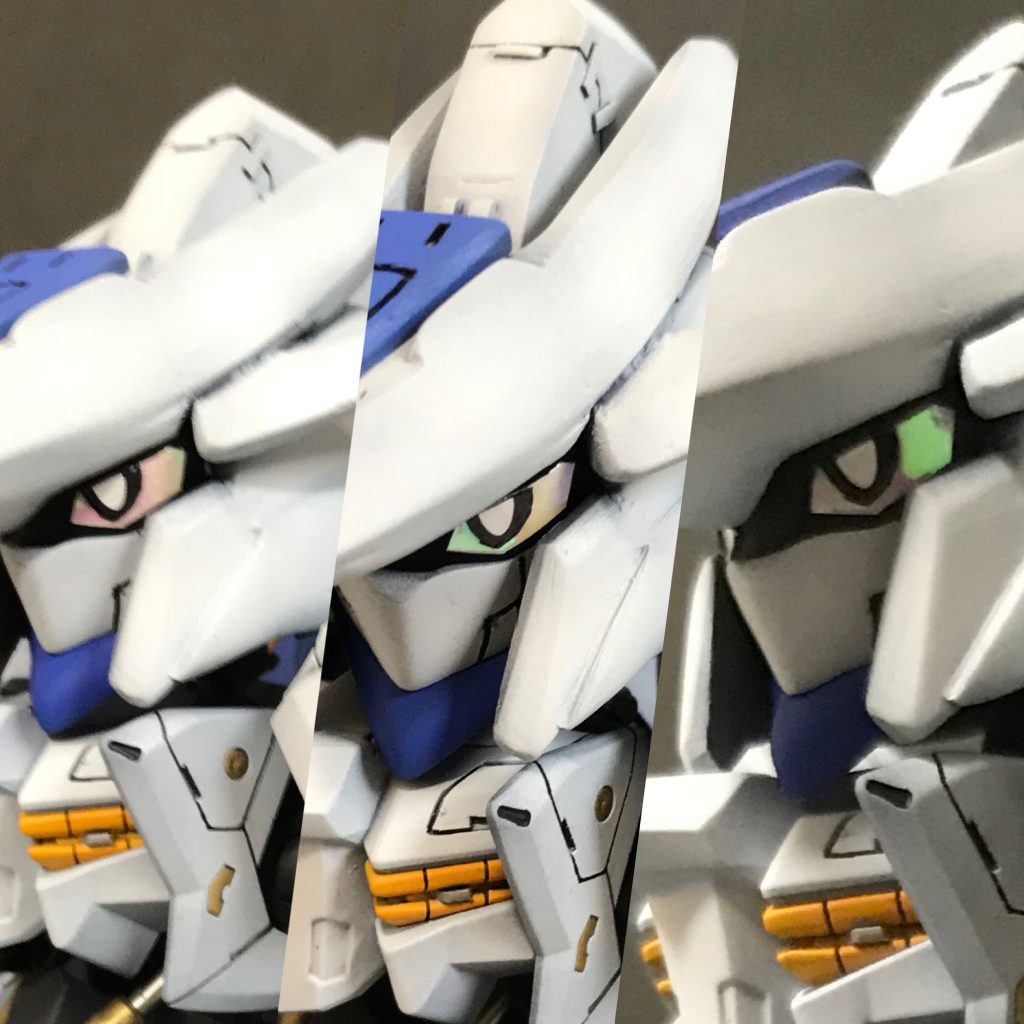 目は偏光テープを使っているので見る方向によって色が変わります。ダイソーのホログラムテープです。