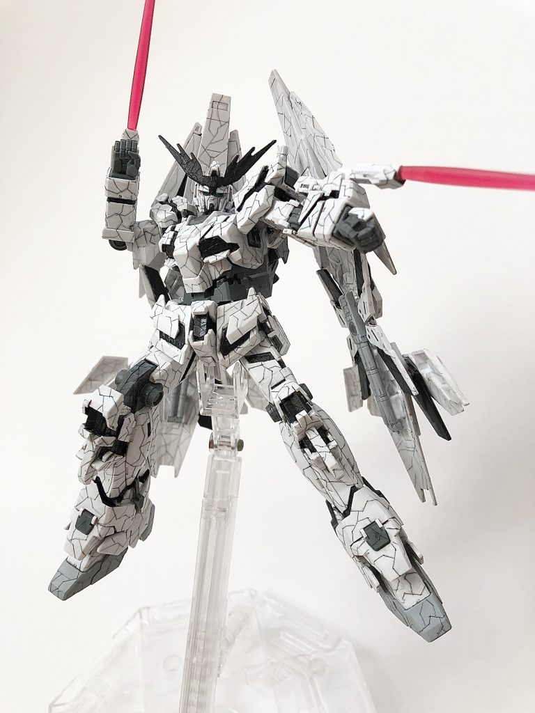 HGUC ユニコーンガンダム4号機フェネクス〔デスモード〕［ペインティングモデル］–3枚目/制作者：すてでぃ