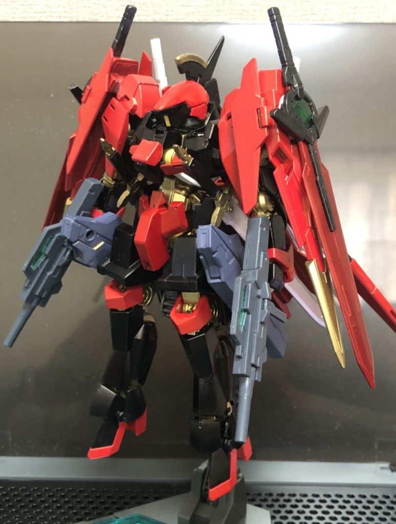 主な使用キットはグレイズリッター、ダブルオーダイバーエース、ケルディムサーガ&GNHW/Rです