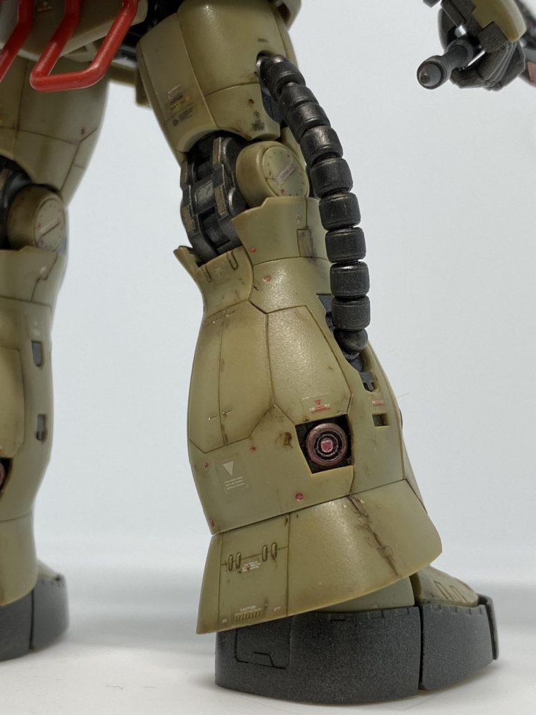 部分的にはぼかしペンなども使って、さらにウェザリングしています