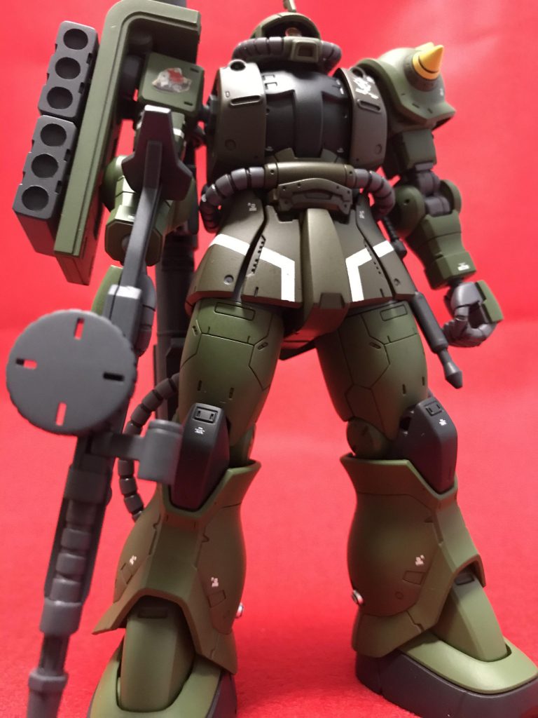 オリジン ザクⅡ C6を塗装して仕上げております。