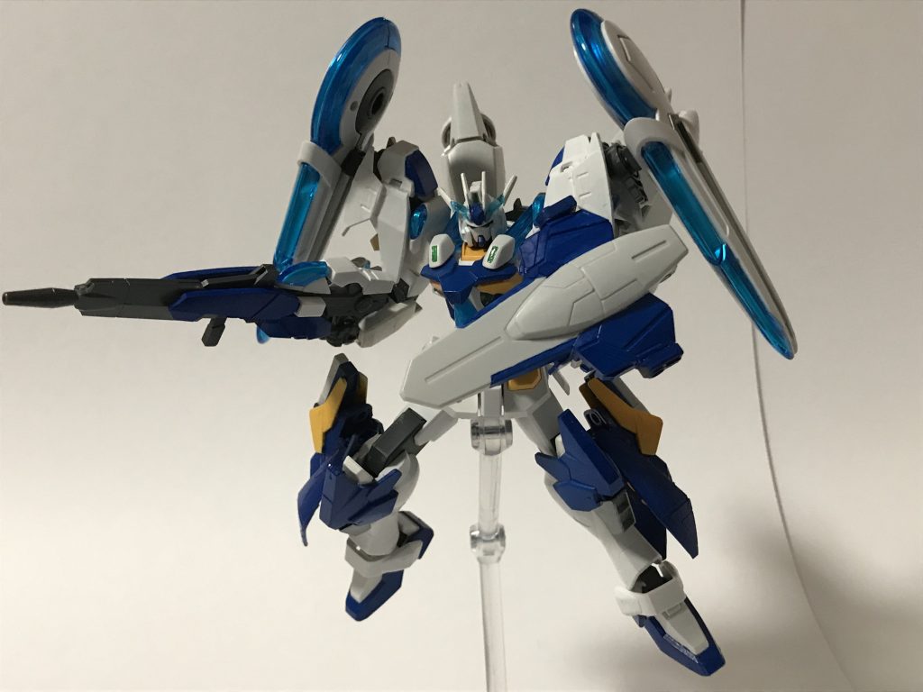 EXSIST-0ガンダムブースト
0ブースターとドッキングすることでスピードと武装を強化する。