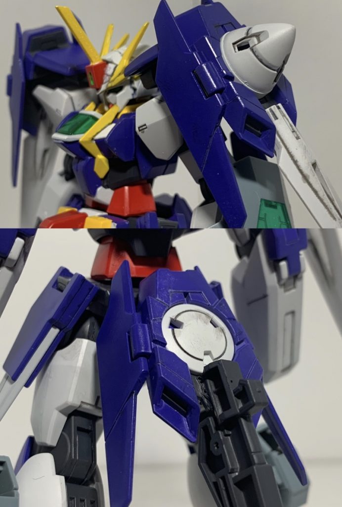 動力源はGNドライヴ×3。両肩、腰部にそれぞれ1基ずつマウントされており、両肩はツインドライヴシステムが搭載され、機体への粒子供給と武装エネルギーへの転用、腰部は主に予備電源と推力として稼働しています。