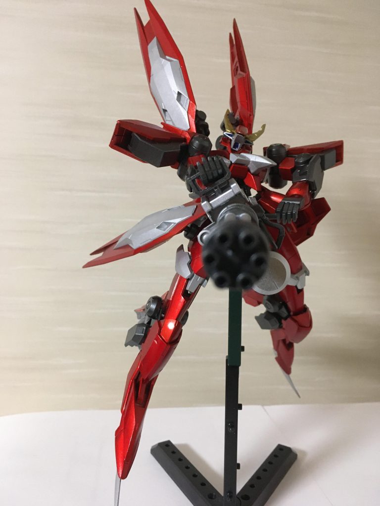 やりたかったことはまだまだありますが、武器を含めた全塗装ができて満足してます。
この写真は息子が選んでくれました^^