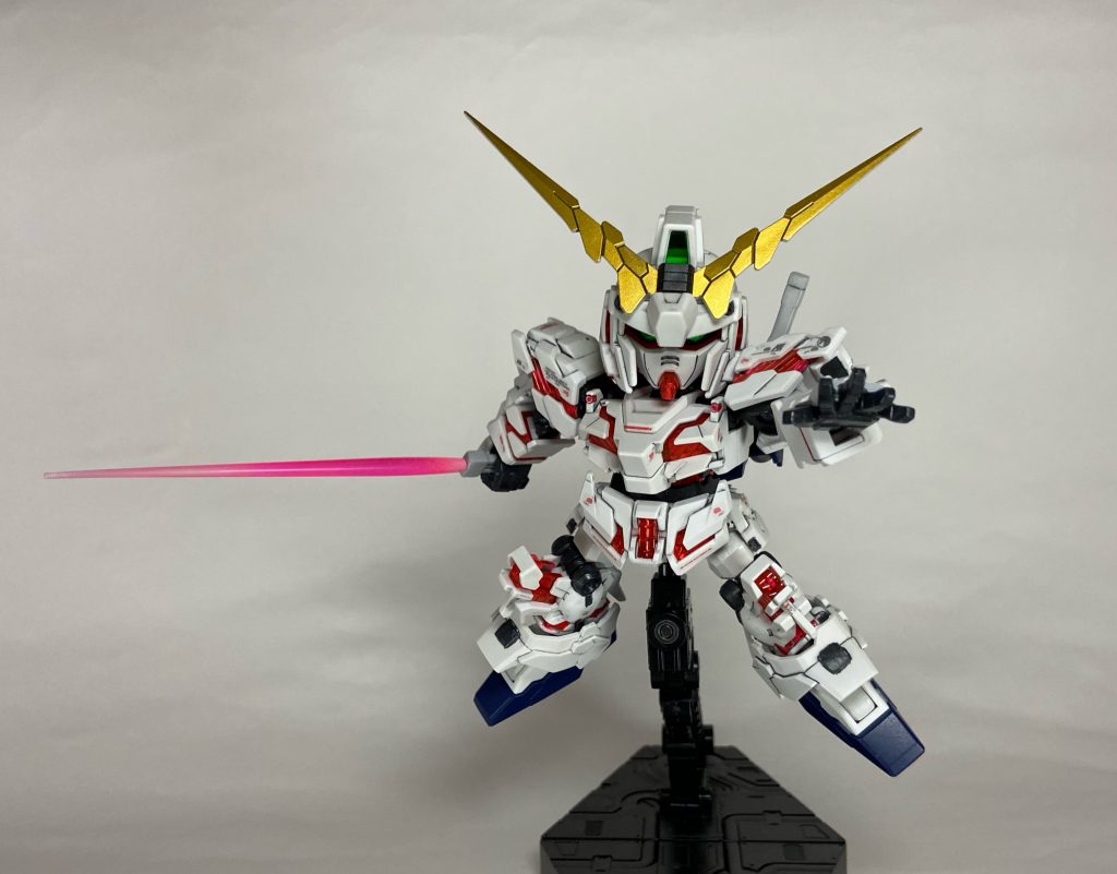 制作工程の写真ではないのですが、肘、膝、足首が可動してくれるのでポージングがやりやすいです!