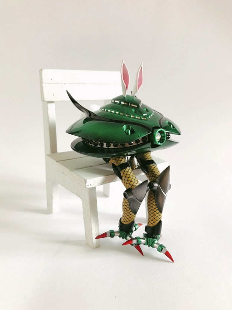 ビグザムバニー–3枚目/制作者：なみお