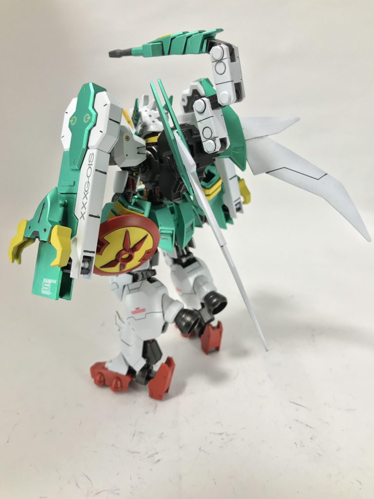 その見た目は龍