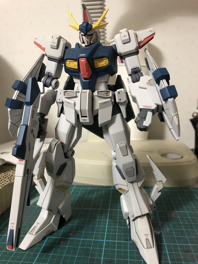 オデュッセウスガンダム状態。正面。