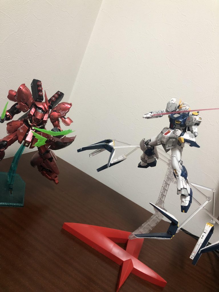 RGサザビー–3枚目/制作者：アンジェロのプラモデル工房