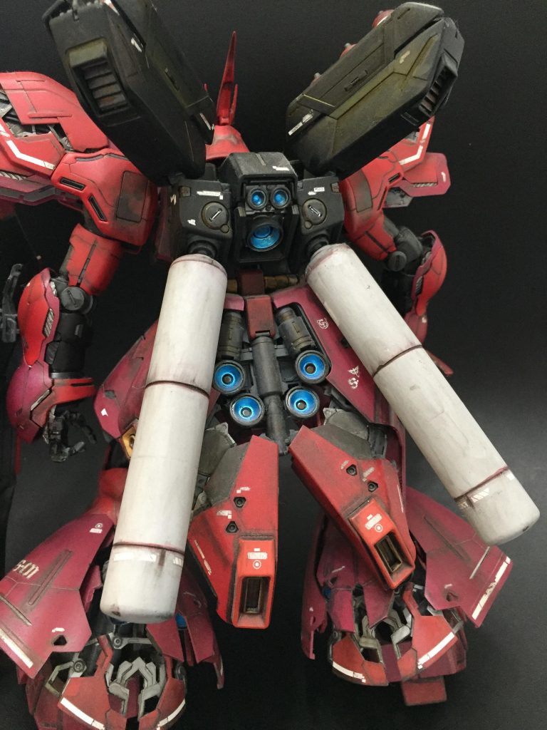 とにかくそのプロポーションとボリュームに惚れてしまい、いつか製作してみたい!と思っていたキットです。