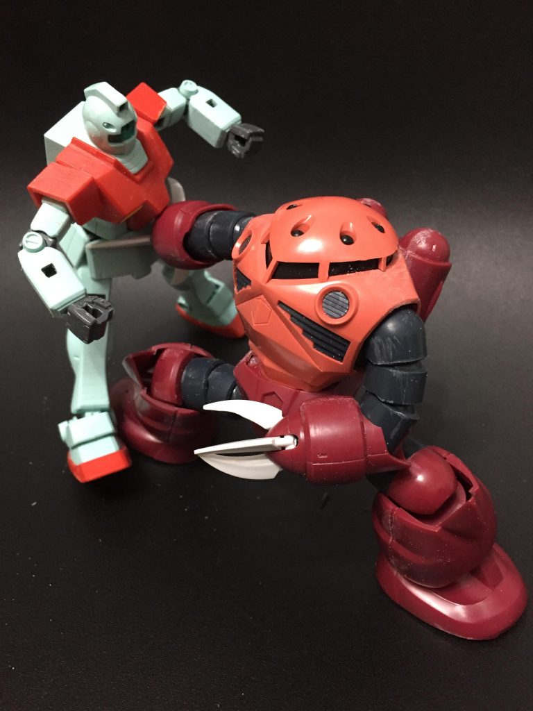 ズゴック、カッコイイですよね。ちょっと漫画の はじめの一歩 からもインスピレーションを頂きました。