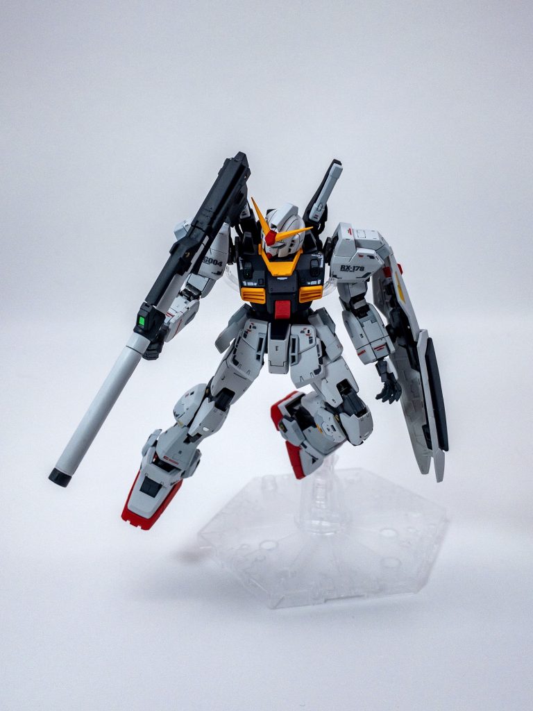 白いMk-2はバズーカもしっくりきます。