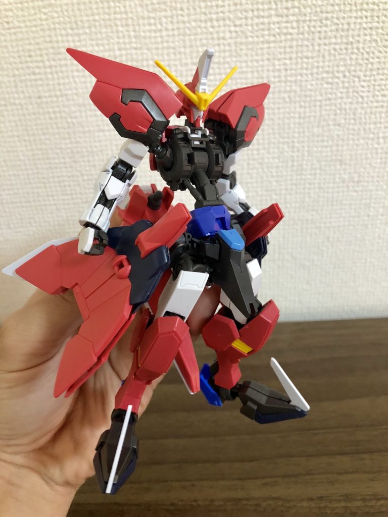 今回もHGイジースにHG鉄血シリーズのパーツ使って制作してます。