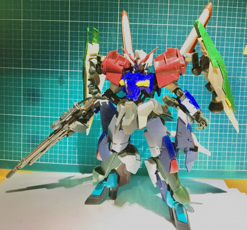 初期案から1年後(!?)
ある程度の構成パーツが決まり、あとは細かい箇所の修正作業を開始。