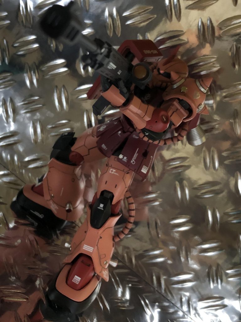 HGオリジン版ザクⅡシャア専用カラー–8枚目/制作者：ぽんじゅ