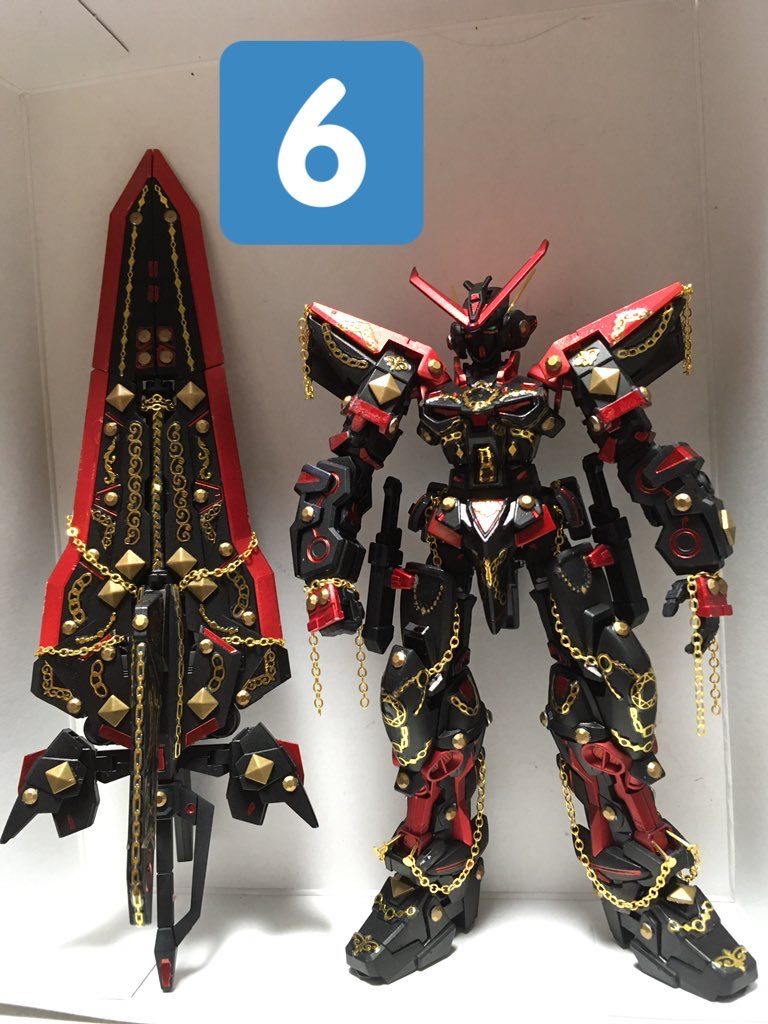 ⑥ゴールドチェーンを取付け