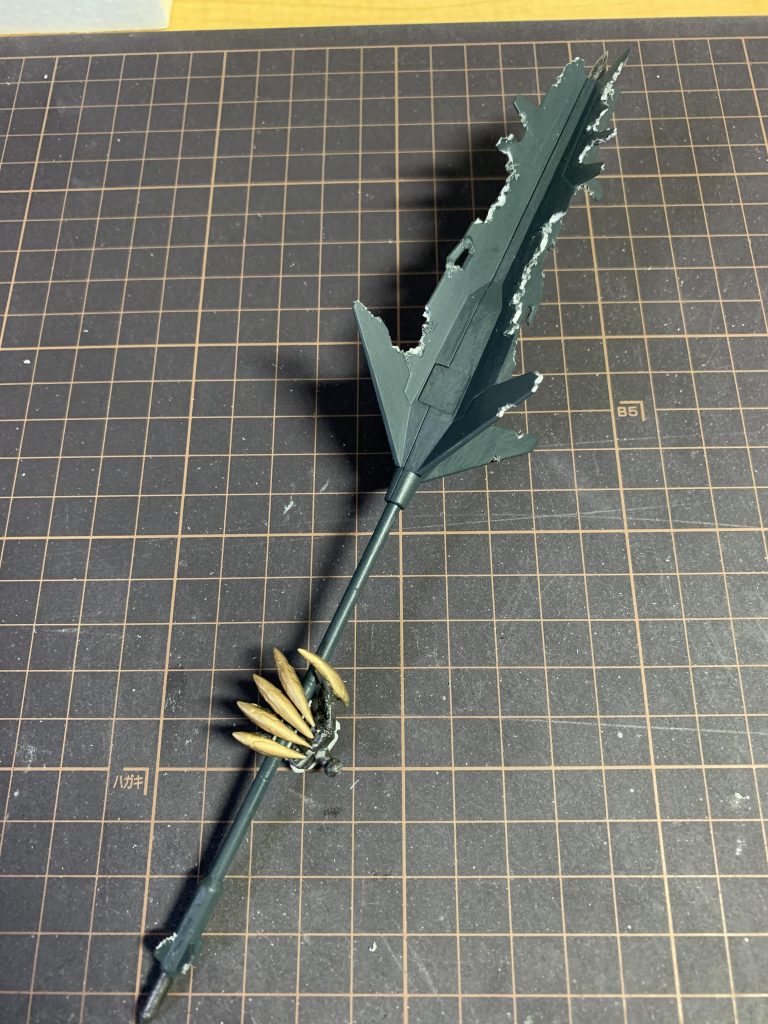 メイス握り手は付属のが気に入らなかったので自作