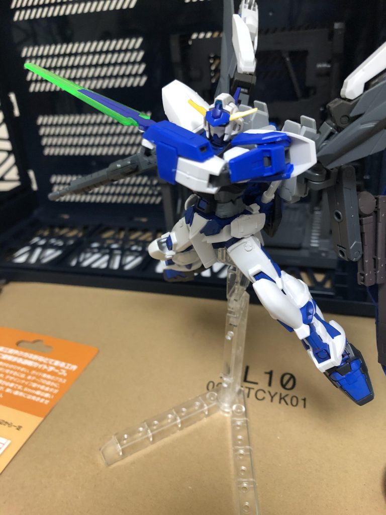 Cファンネルのロングタイプを腕に付けてナノミネートアーマーに対して有効打になるようにしてます