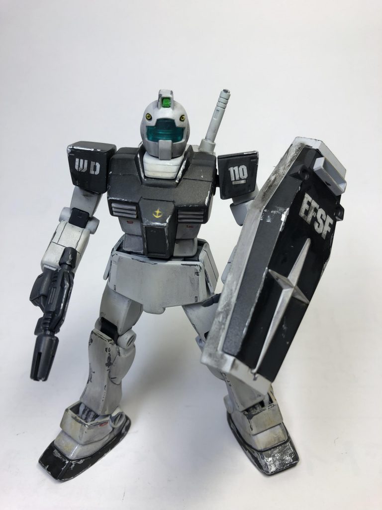 使ったのはリアルマッチマーカーとタミヤウェザリングマスター、アクリル絵具です。