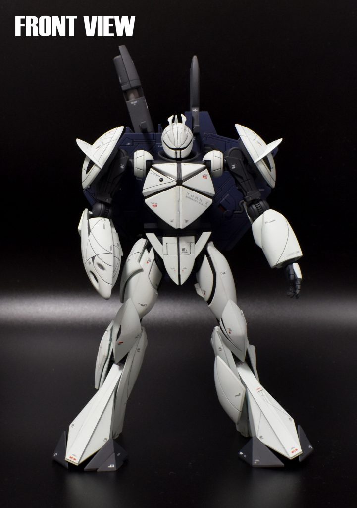 メインカラーにはサイバーフォーミュラーホワイトグリーンを使用しています。ほのかに緑がかっている奇麗な色です。
左手はコスパの良いビルドハンズにするか悩みましたが、折角なのでHGターンエーのキットを思い切って購入して取り付け。懐は痛いです。