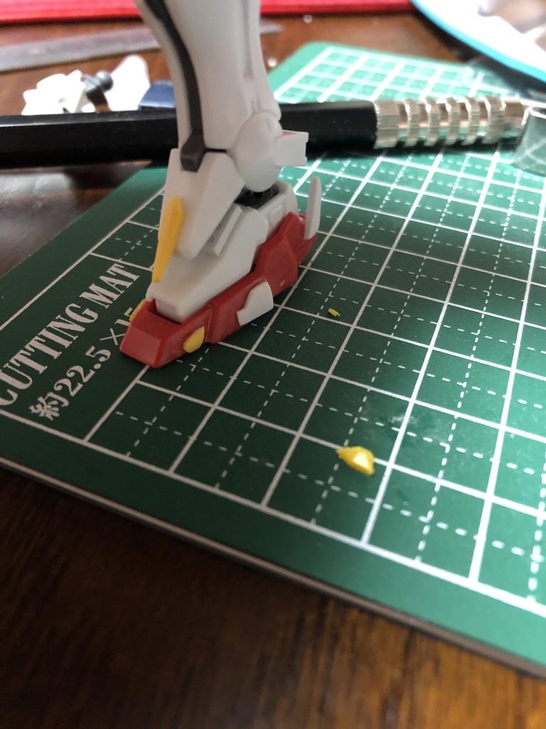 ランナーの端っこや、いらないパーツを切り出して使ってみました！